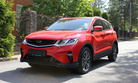 Прокат автомобиля Geely Coolray 2023
